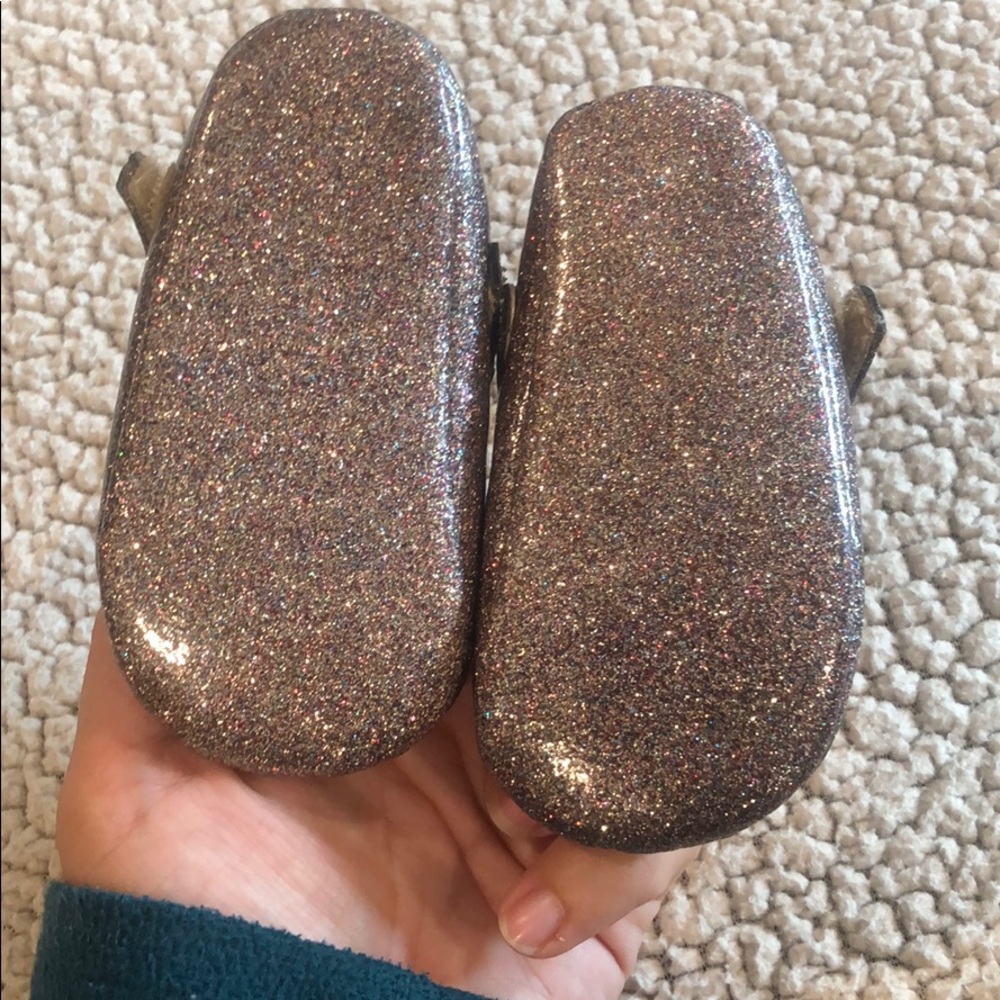 Baby Girl Shoes - Picture 2 of 3